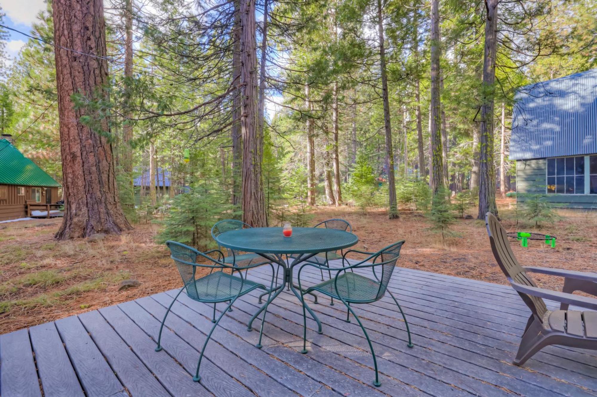 Spacious Classic Cabin Retreat- Near Lassen Mill Creek Exterior foto